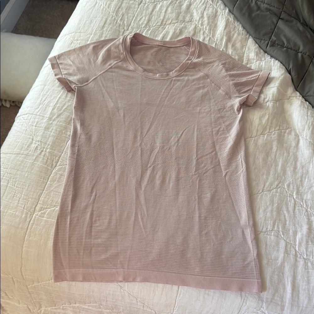Lululemon Swiftly Tech